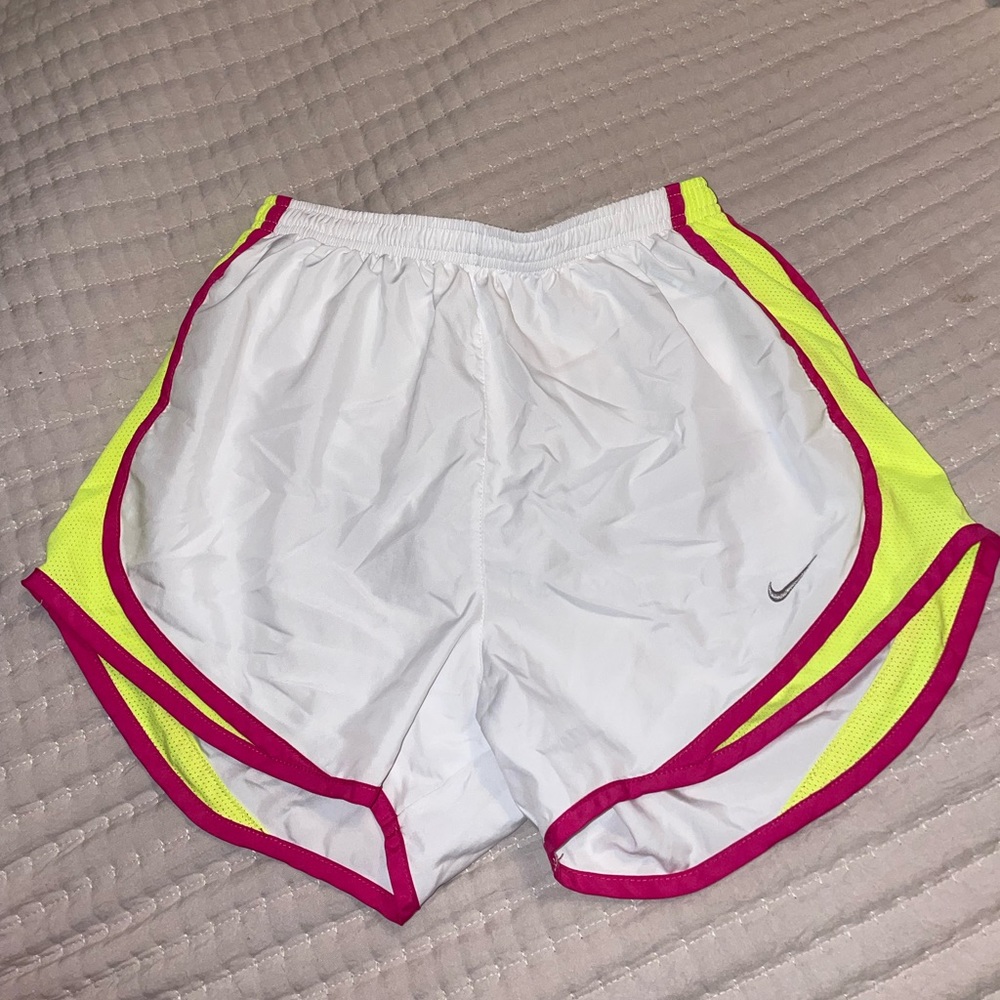 White Nike running shorts small